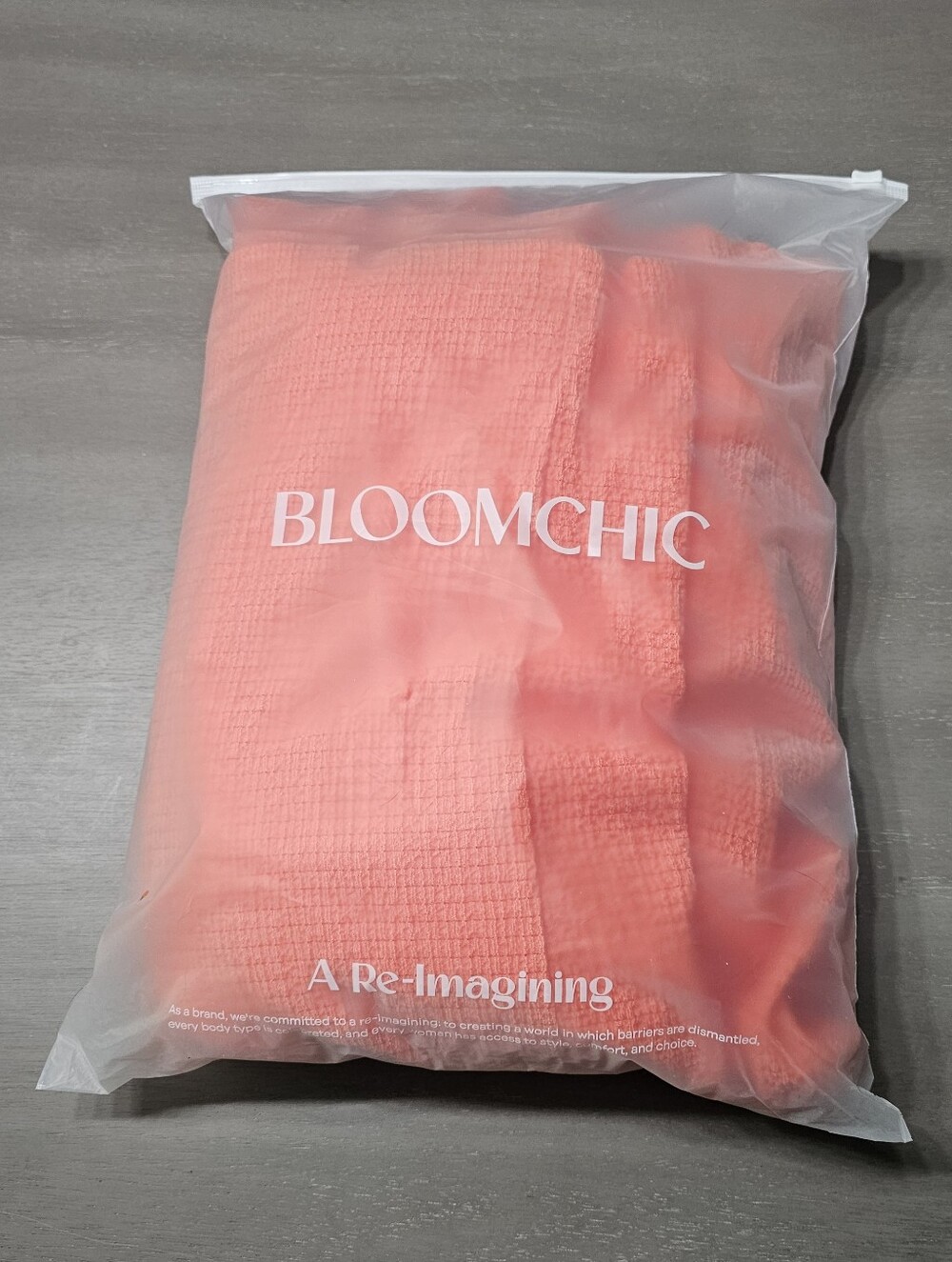 BloomChic NWT Orange Textured Tie Front Strapless Jumpsuit Plus Size 3X - Picture 4 of 6